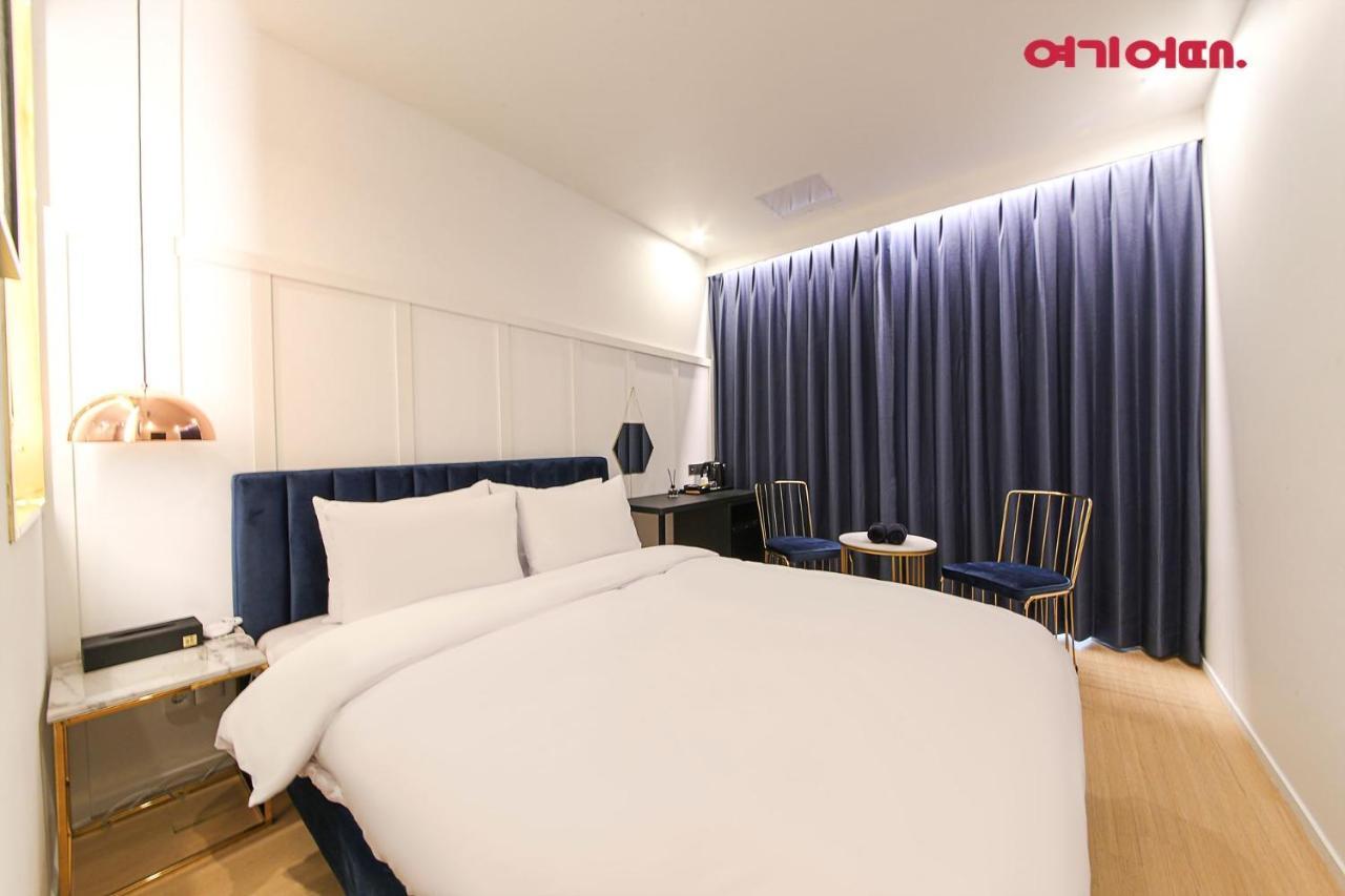 De Homme Hotel Puszan Kültér fotó