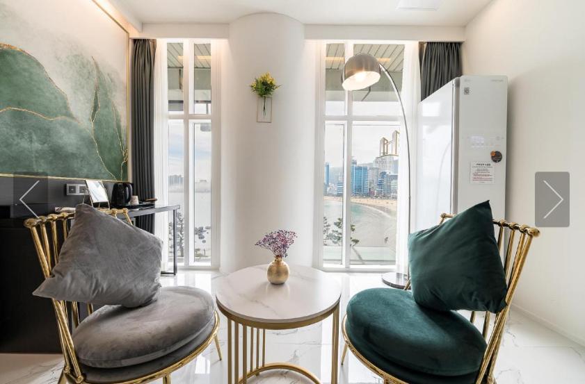 De Homme Hotel Puszan Kültér fotó