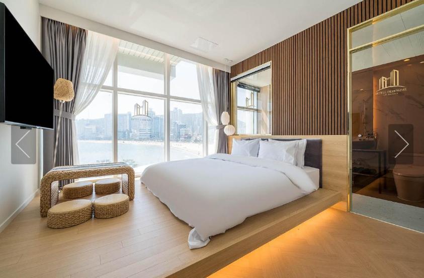 De Homme Hotel Puszan Kültér fotó